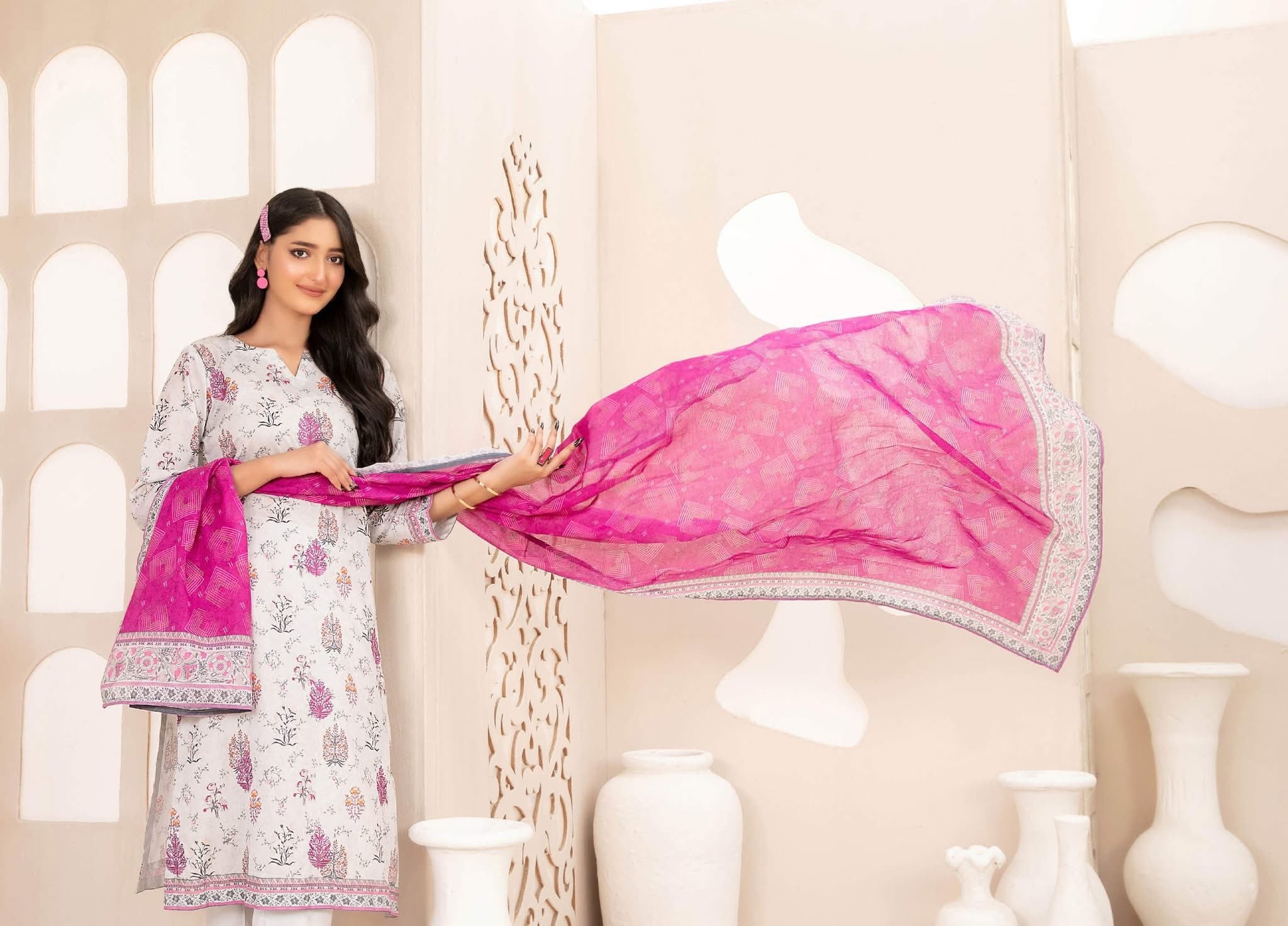 D - 4111 - Seerat booti embroidered collection