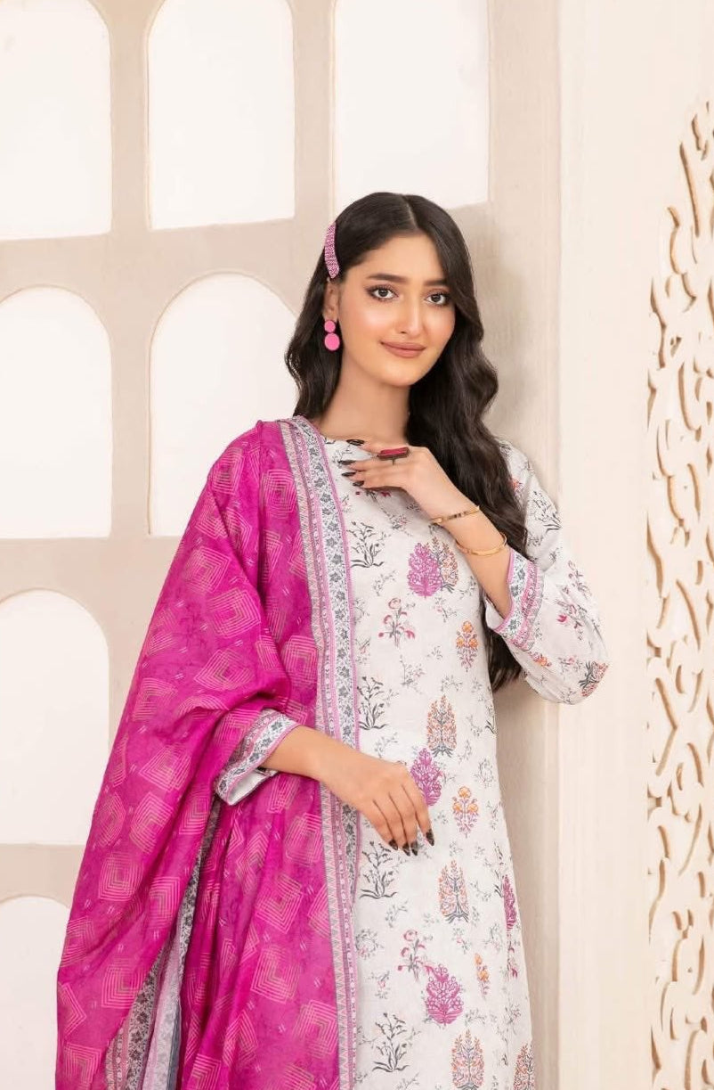 D - 4111 - Seerat booti embroidered collection